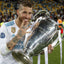 Real Madrid 2017/2018 Retro Home Kids Jersey Set